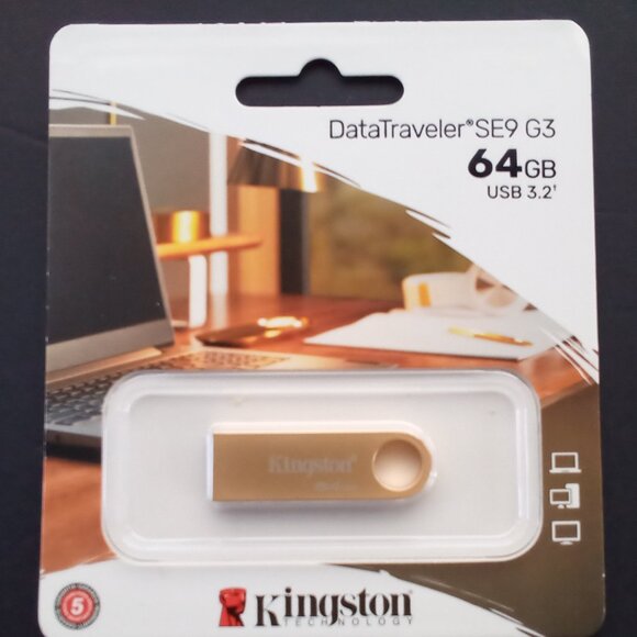 Kingston Technology: DataTraveler  SE9 G3 64GB  USB 3.2 - Picture 1 of 3